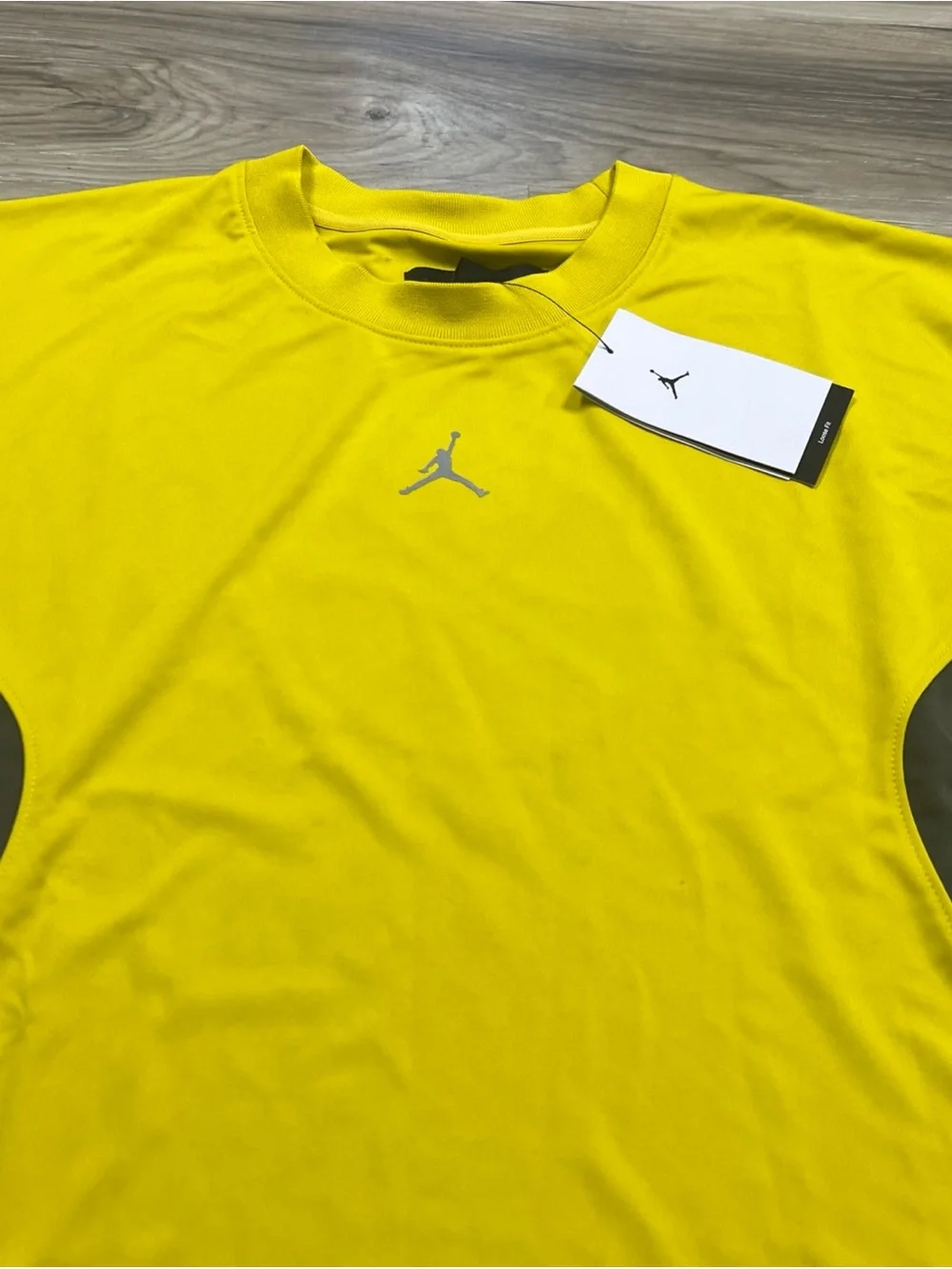 Jordan Brooklyn Hike Mike Graphic Jersey Citron Men’s Large IF1885-726 NWT $100